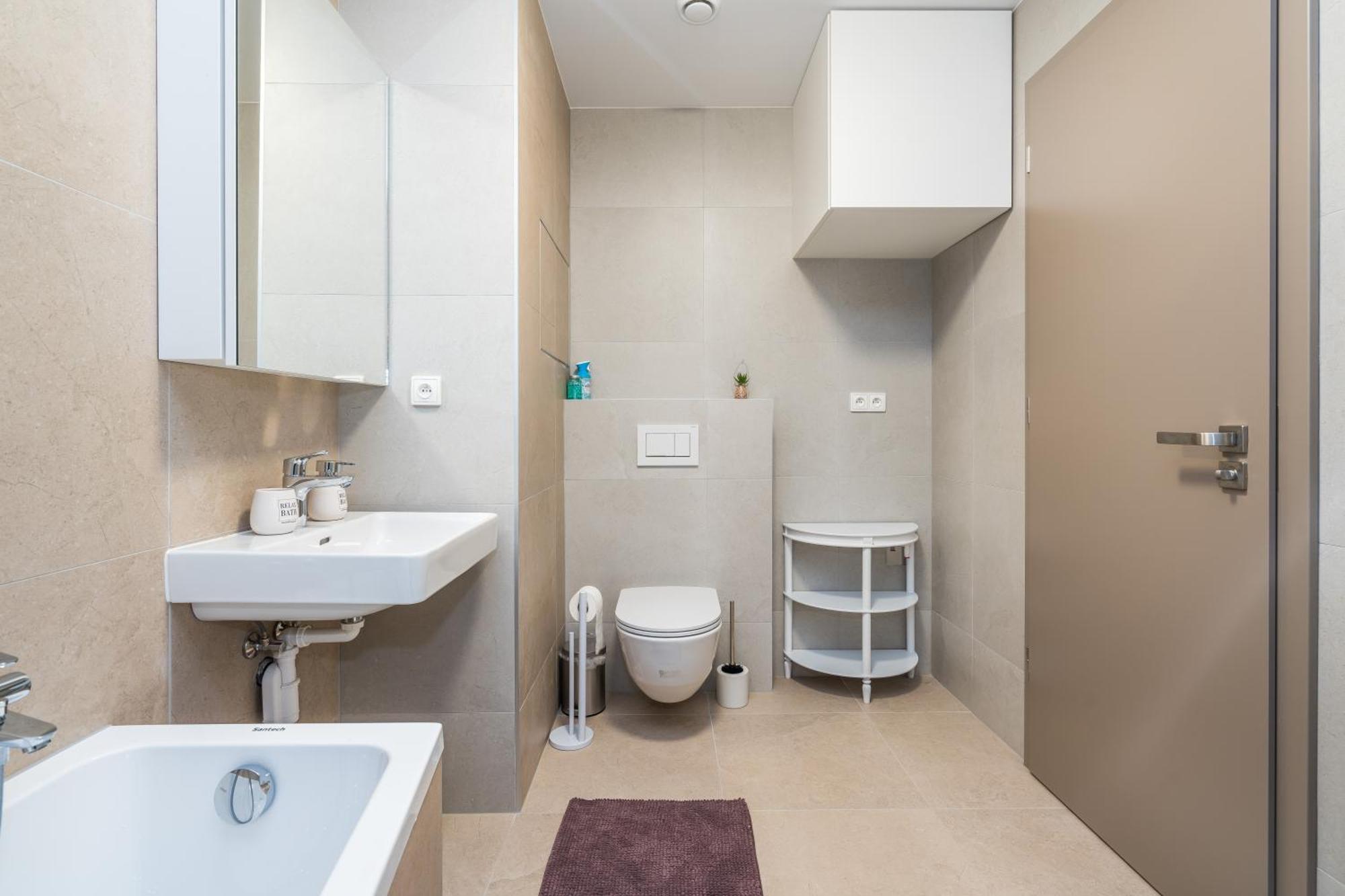 Perla Hradce 401 Apartment Hradec Kralove Bagian luar foto