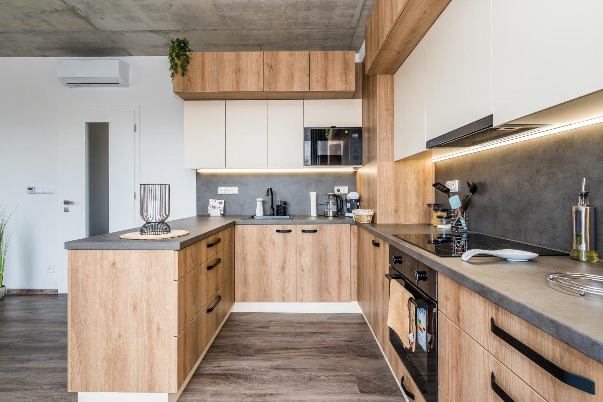 Perla Hradce 401 Apartment Hradec Kralove Bagian luar foto